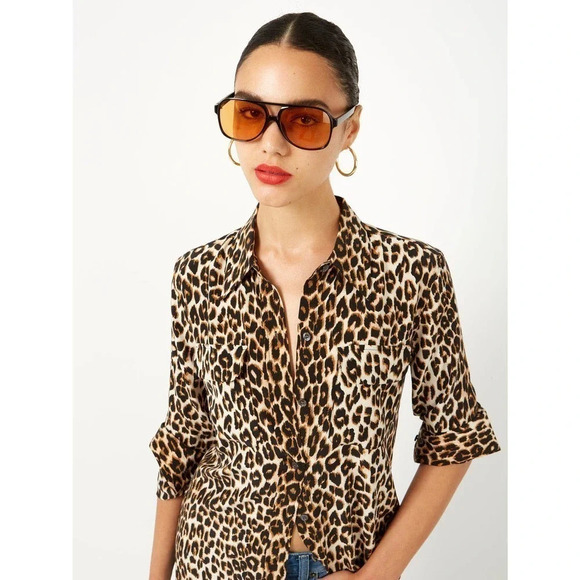 EQUIPTMENT Femme Slim Signature Silk Shirt Natural Leopard - Picture 2 of 10
